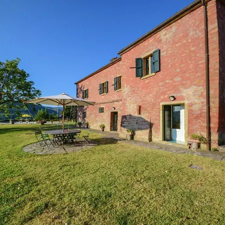 Villa Luxurious In Tuscany With Panoramic Views Tredozio